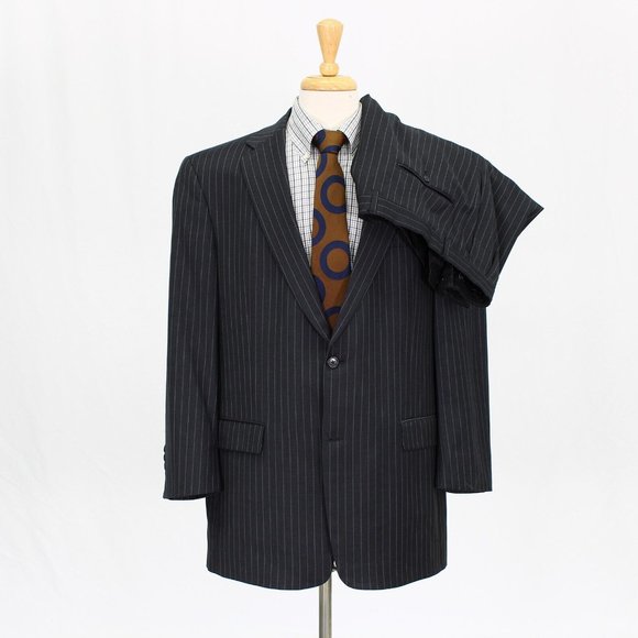 Hart Schaffner Marx 44R 38x28 Gray Full Suit Striped 2B Wool R035 - Picture 1 of 14